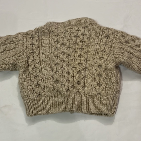 Sweaters of Ireland Pure Merino Wool Baby Cable Knit Hand Finished Size 18M - Picture 4 of 6